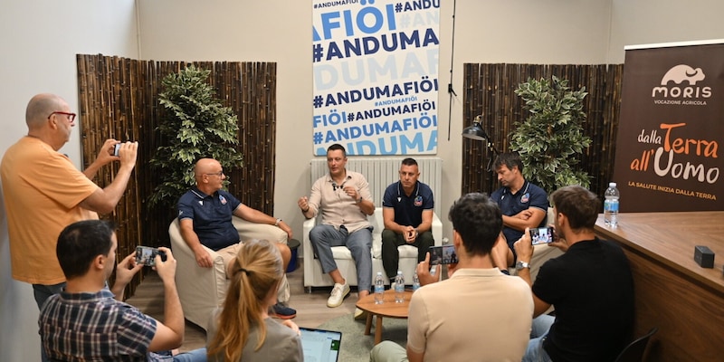 https://cdn.tuttosport.com/img/800/600/2026/08/24/150610122-8afac55a-5cea-42a1-91d7-8cf0e5fc1cb2.jpg