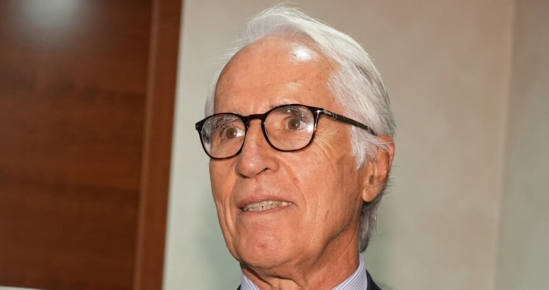 https://cdn.tuttosport.com/img/800/600/2026/08/26/125628374-f5ac479f-9c57-4071-89bf-827e3775a536.jpg