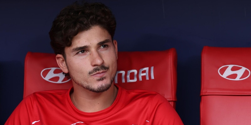 https://cdn.tuttosport.com/img/800/600/2026/08/28/121532678-688d2011-659c-4bac-a33d-1aaf9cfe31e4.jpg