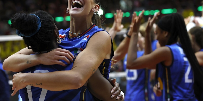 https://cdn.tuttosport.com/img/800/600/2026/08/30/230954246-599740a9-41d2-4faf-8e9d-2db527a632ee.jpg
