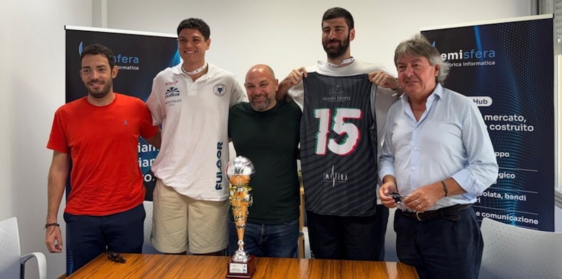 https://cdn.tuttosport.com/img/800/600/2026/09/08/175447161-3bb3c7ca-7ccb-4ce7-985f-5171217cbef3.jpg