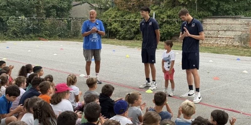 https://cdn.tuttosport.com/img/800/600/2026/09/16/144913525-aeda0d65-fdf9-40ba-9223-df198d822db3.jpeg