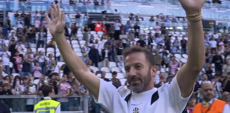 https://cdn.tuttosport.com/img/800/600/2026/09/20/155425928-297a3c7f-9572-49c5-9b24-bcef5605b04e.jpg