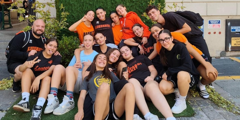 https://cdn.tuttosport.com/img/800/600/2026/09/21/204352255-97d3f7f2-1d78-4537-9933-0a286dae4f6c.jpg
