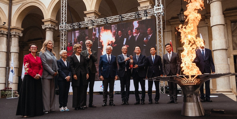 https://cdn.tuttosport.com/img/800/600/2026/10/09/140259094-66086e2c-08c5-4d66-b7e4-74daefad760e.jpg