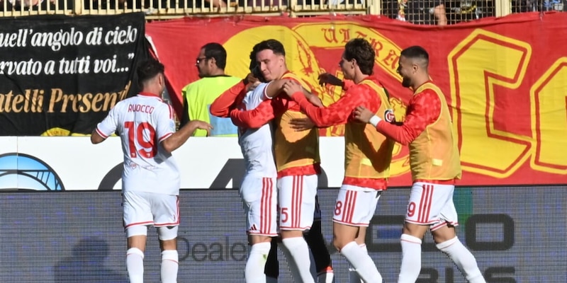 https://cdn.tuttosport.com/img/800/600/2026/10/11/151810646-f335ae6c-7066-4eb2-92d3-ec5fbf446ea5.jpg