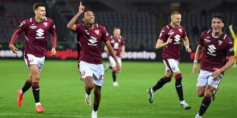 https://cdn.tuttosport.com/img/800/600/2026/10/23/204640467-0be00224-dc25-4a94-bd7f-5a279939b6b3.jpg