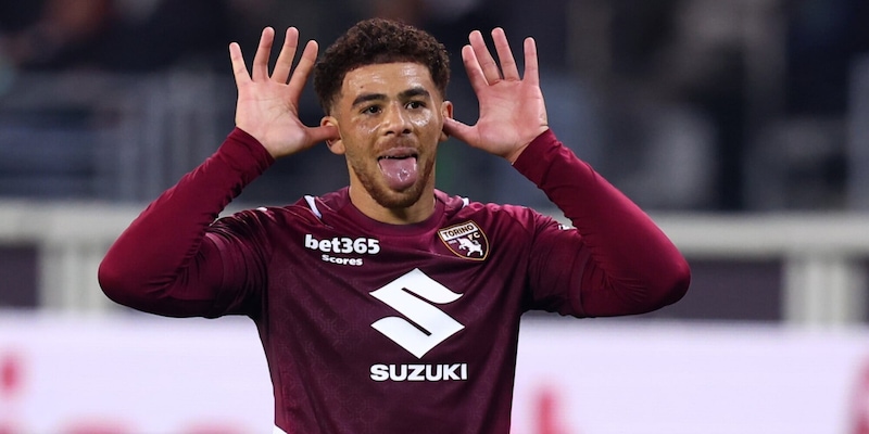 <meta charset=”UTF-8″ />Toro-Ch&eacute; Adams: si tratta il rinnovo. L&rsquo;obiettivo del club: accordo anti-fuga