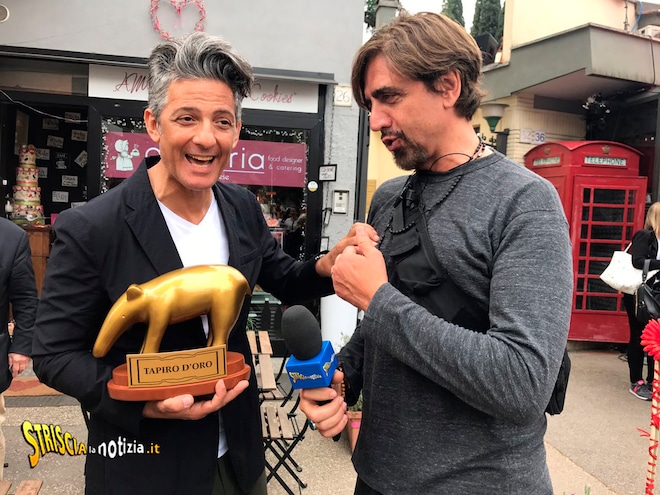 Tapiro D oro A Fiorello Per La Deludente Stagione Dell Inter