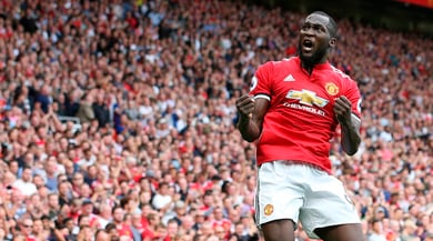 Premier League, in lavanga è sfida Lukaku-Shearer