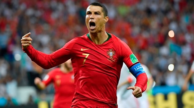 Portogallo-Spagna 3-3: Ronaldo show, tris mundial