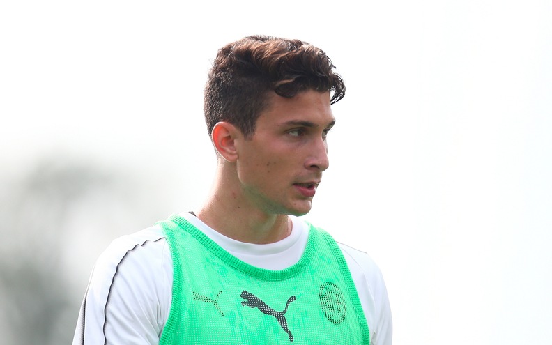 Milan Lesione Al Tendine D Achille Caldara Rischia Un Lungo Stop