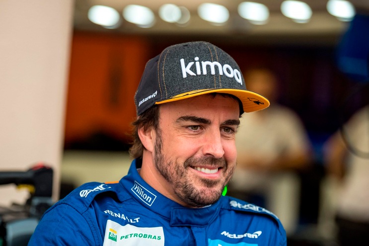 Dakar, Alonso si prepara con la Toyota