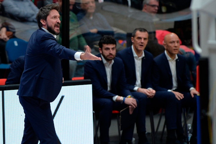 Fiba Europe Cup, Sassari vola anche a Holon. Varese ko