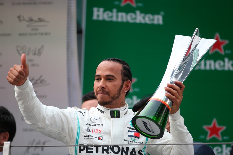 F1, la Mercedes accelera nelle scommesse sul Mondiale