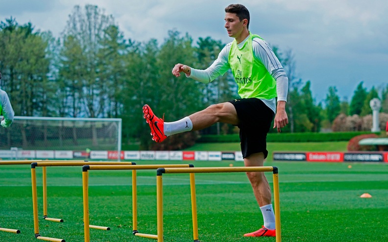 Serie A Milan, per Caldara intervento riuscito