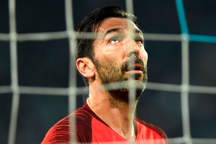 Buffon, i bookmaker lo rimandano al Parma
