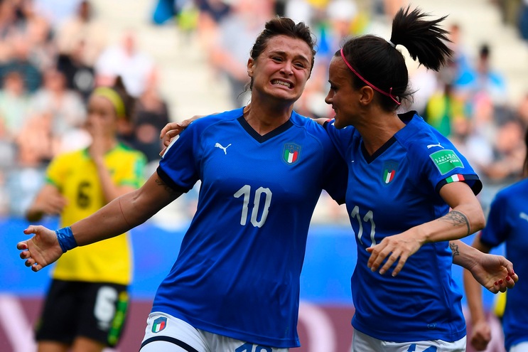 Mondiale femminile: l'Italia vola anche in quota