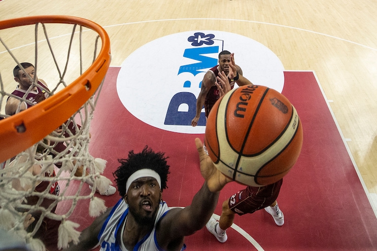 Basket, gli accoppiamenti di Supercoppa italiana: Venezia contro Brindisi