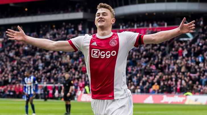De Ligt-Juve, l'annuncio è imminente