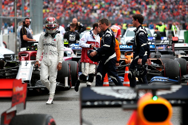 Hamilton deluso: "Una delle gare più difficili"