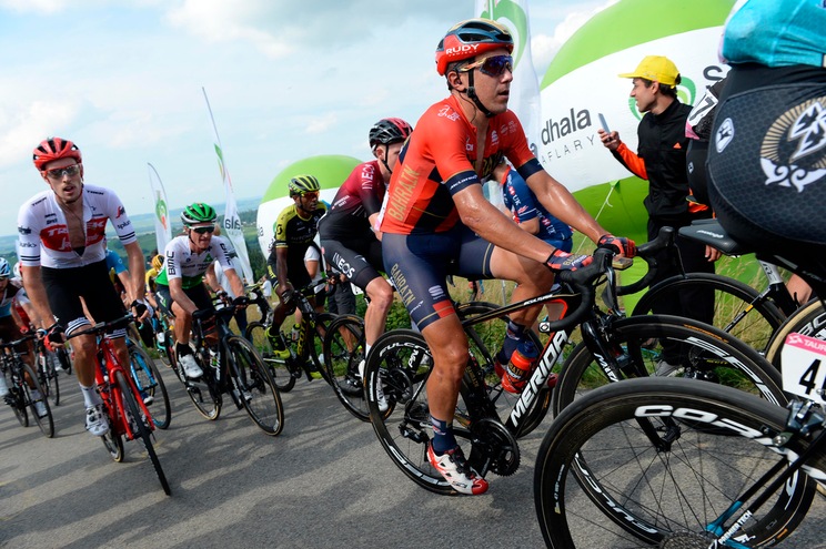 Ciclismo, incidente per Pozzovivo