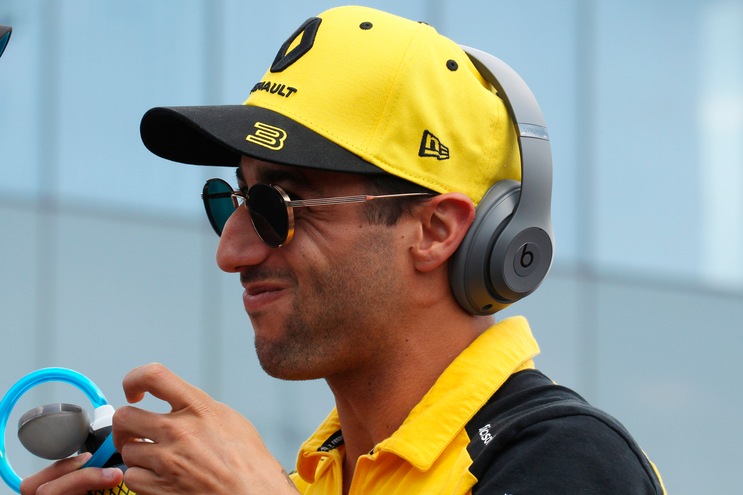 Renault, Ricciardo: "Dobbiamo cambiare mentalità"