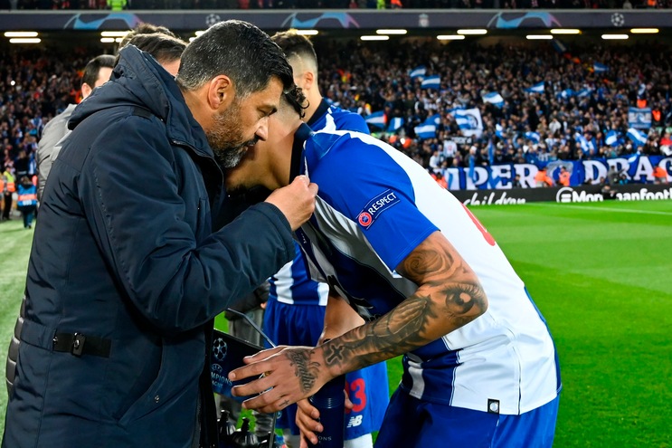 Sorpresa Porto, è fuori dalla Champions. Ajax ai playoff Sorpresa Porto, è fuori dalla Champions. Ajax ai playoff
