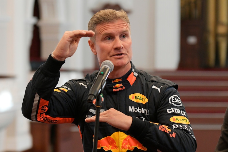 F1, Coulthard: "Cerchiamo un pilota donna"
