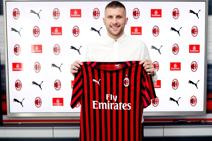 Rebic, primo giorno di scuola