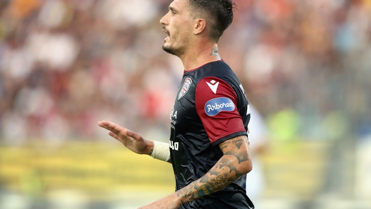 Cagliari, gli esami a Pisacane escludono lesioni