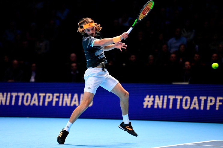 Atp Finals, Tsitsipas in finale: Federer battuto