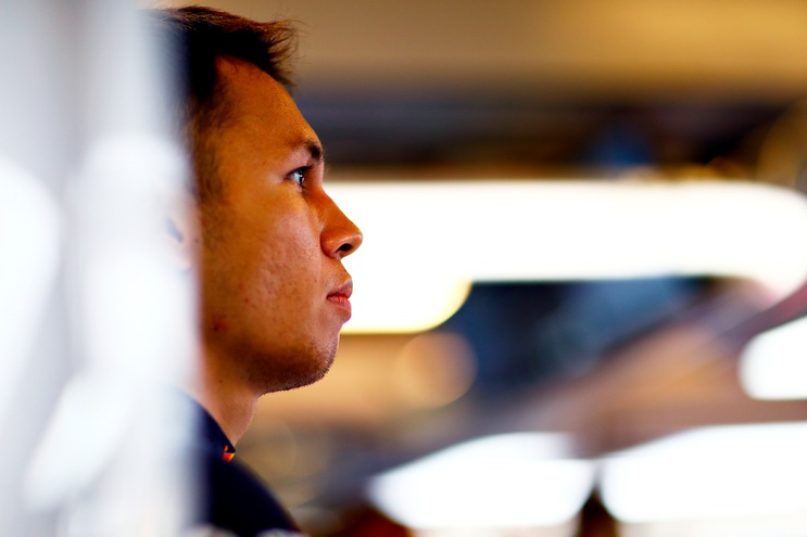 F1, Albon: "La Red Bull ormai conosce le mie esigenze"