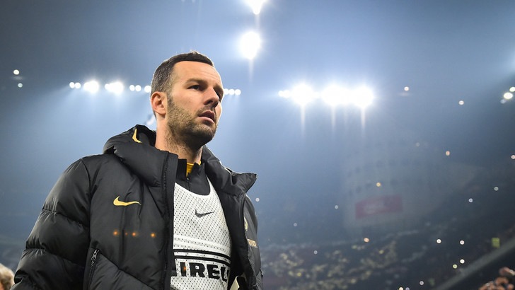 Inter, ansia Handanovic. Si valuta Viviano