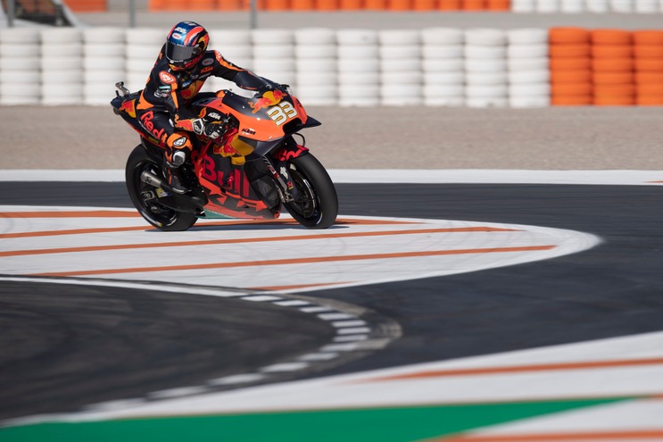 MotoGp, KTM presenta la nuova moto RC16