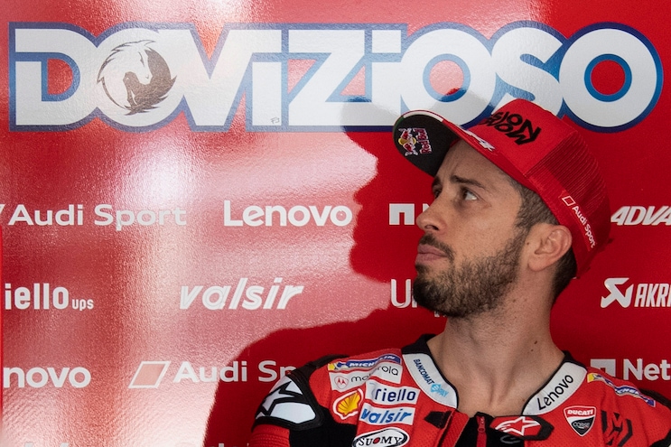Dovizioso presenta il suo docu-film "Undaunted"