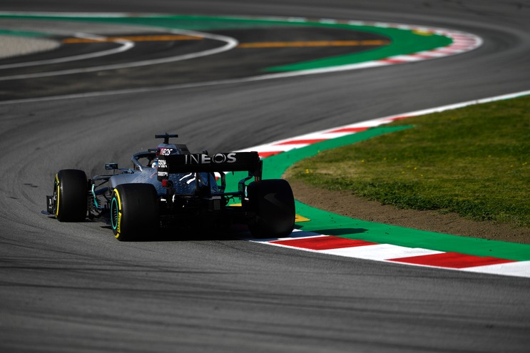 Test F1 Barcellona, mattinata con Bottas al comando
