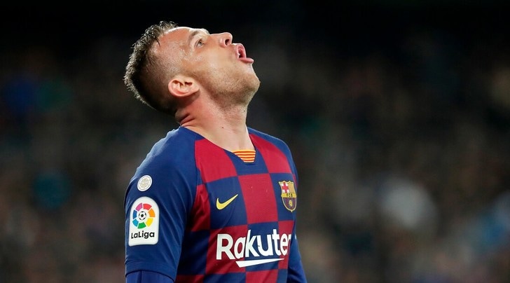 Napoli, altro problema per il Barcellona: Arthur ko