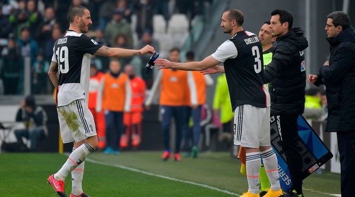 Fifa, via libera alle 5 sostituzioni