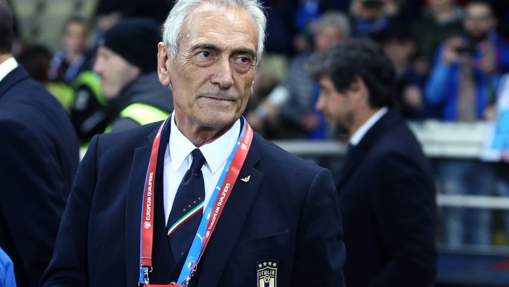 Il gigante, i becchini e Don Abbondio