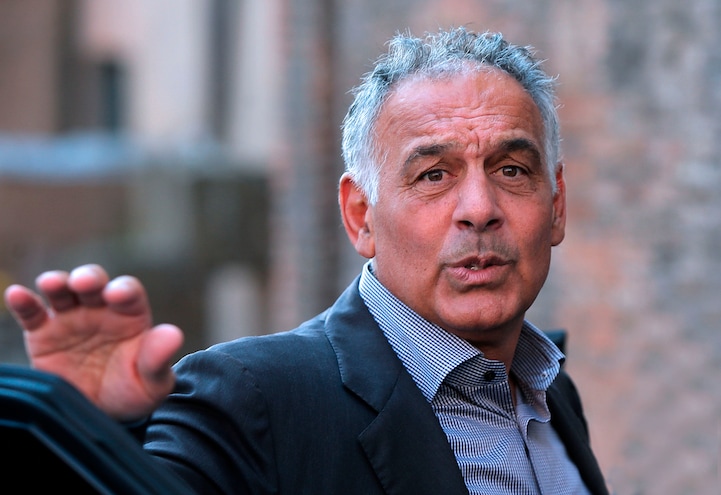 Roma, tifosi contro Pallotta: comparsi nuovi striscioni