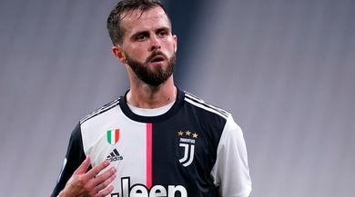 Pjanic dalla Juve al Barcellona, è ufficiale: le cifre dell'affare