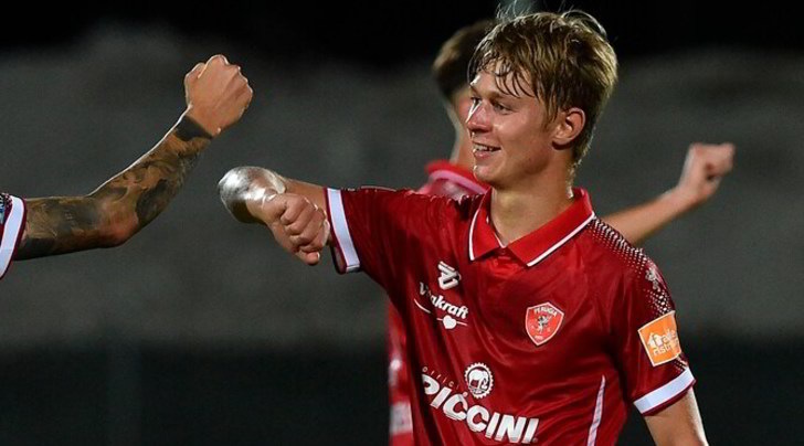 Samp in pole per Riviére. Occhio a Nicolussi-Caviglia