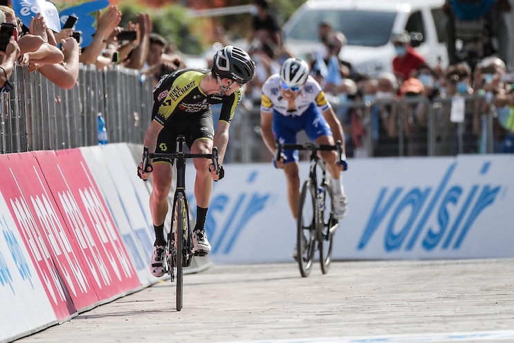 Tirreno-Adriatico, Hamilton beffa Masnada. Nibali si stacca