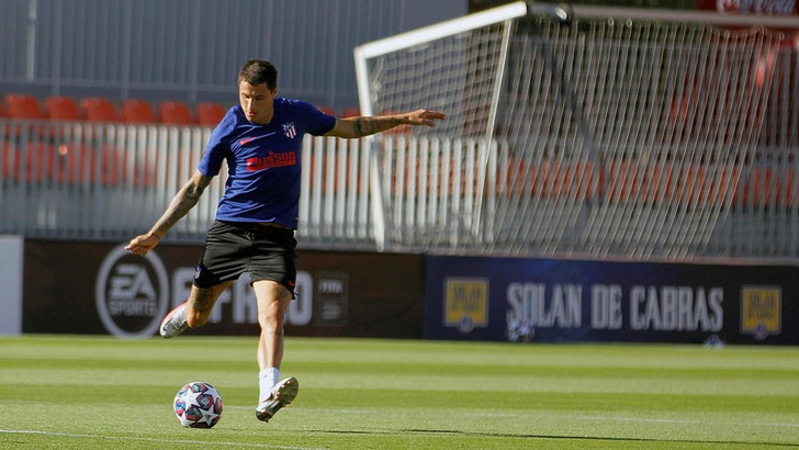 As: "94 milioni del Manchester City per Gimenez". Koulibaly resta a Napoli?