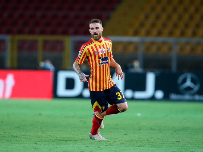 Lecce, prolungamento fino al 2023 per Majer