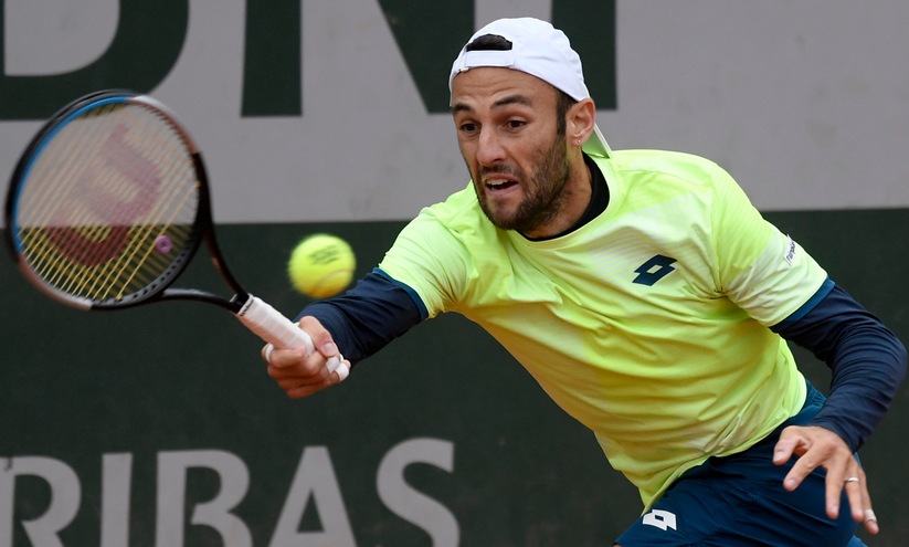 Roland Garros, Travaglia trionfa all'esordio