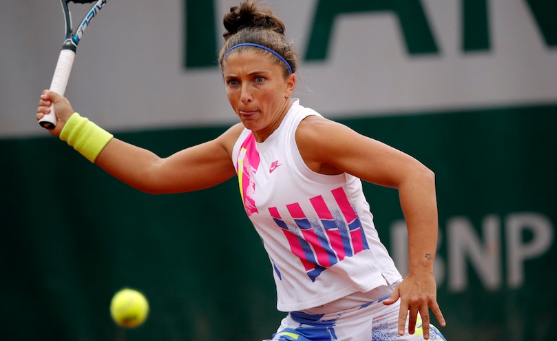 Roland Garros: Errani out. Wawrinka passa il turno