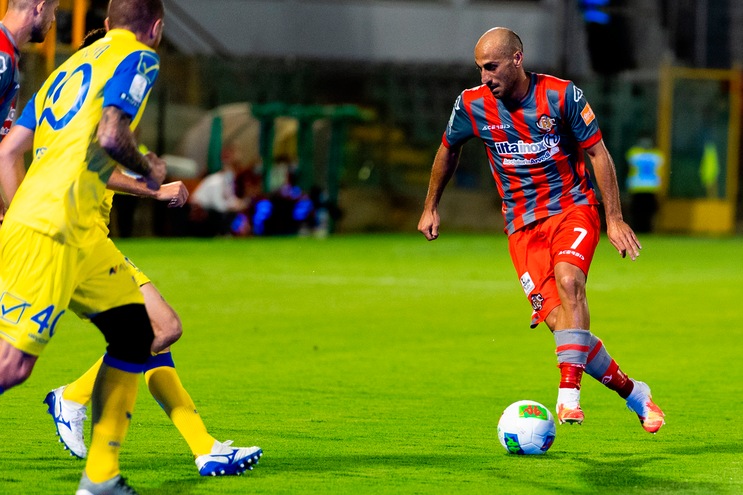 Catania, ufficiale: contratto fino al 2022 per Piccolo