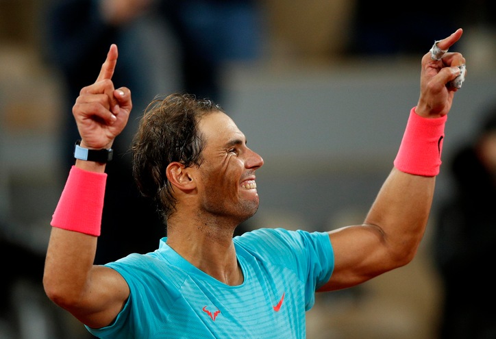 Nadal fa 13 al Roland Garros: Djokovic dominato